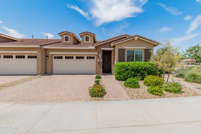 17235 W La Luz Road, Home with 2 bedrooms, 2 bathrooms and null parking in Surprise AZ | Image 1