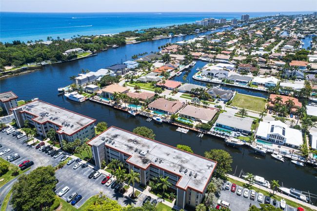 APT-405 - 3050 Ne 48 Th Ct, Condo with 2 bedrooms, 2 bathrooms and null parking in Lighthouse Point FL | Image 33