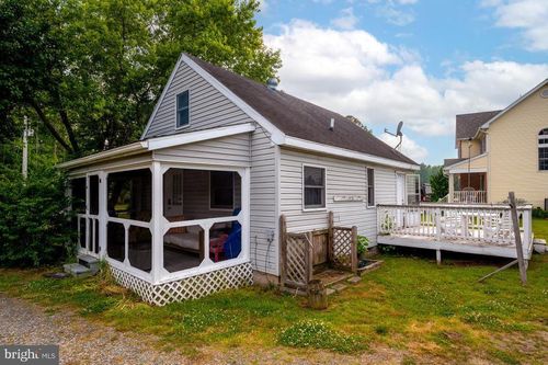 32789 Cedar Dr, OCEAN VIEW, DE, 19970-9612 | Card Image