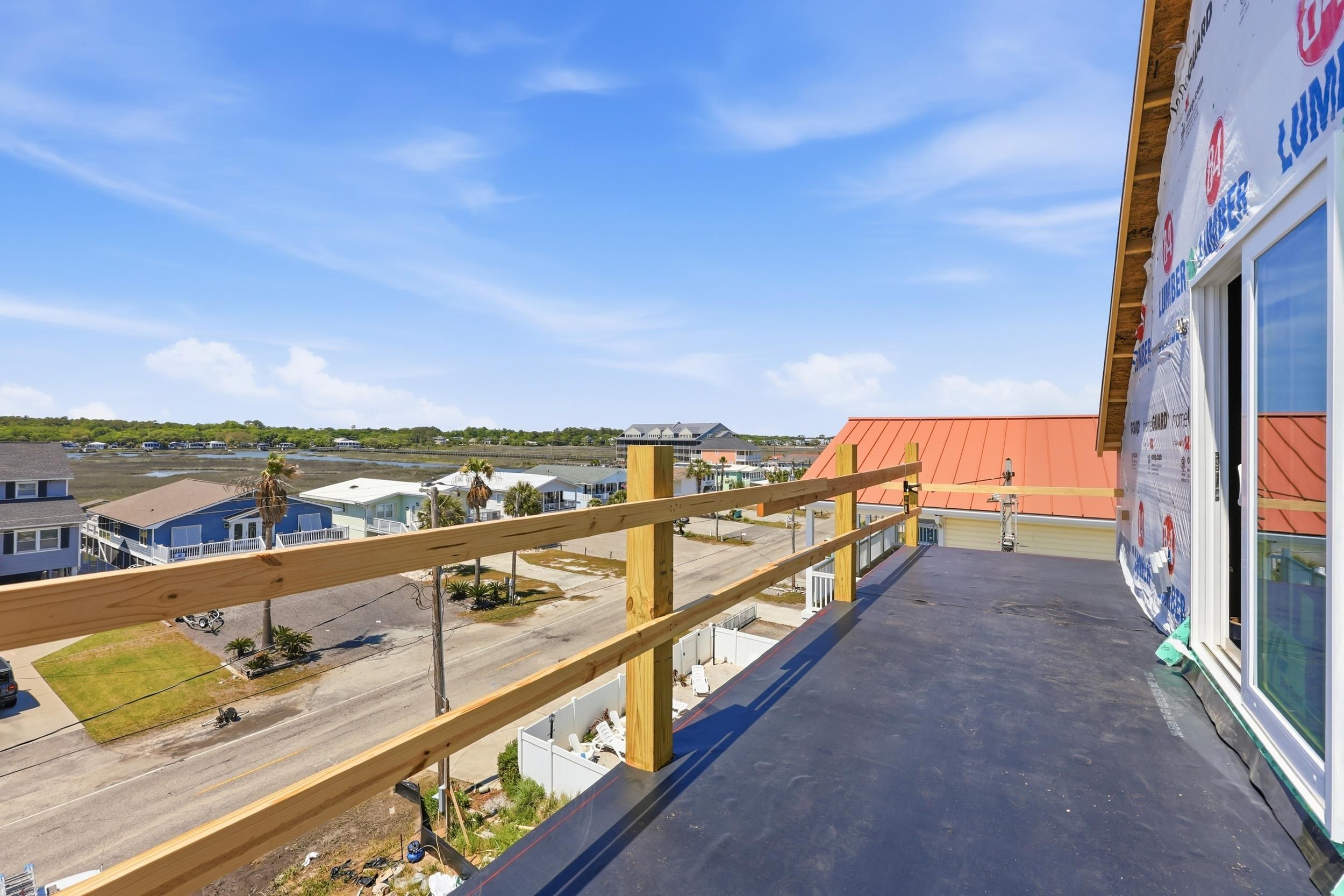 Residential in Garden City Beach 2