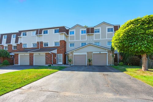 15-11 Harrisford St, Hamilton, ON, L8K6L7 | Card Image