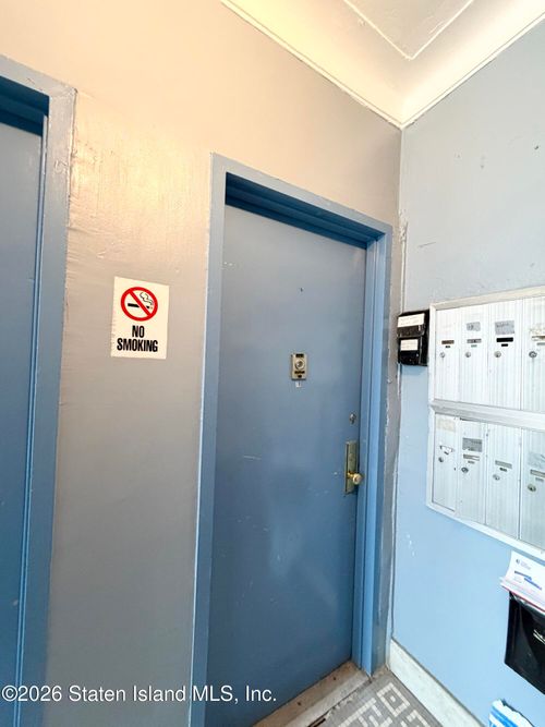 apt-1b-37 Avon Pl, Staten Island, NY, 10301-3121 | Card Image