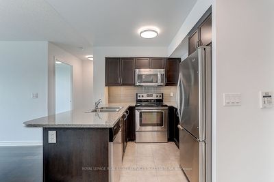 PH15 - 25 Lower Simcoe St, Condo with 2 bedrooms, 2 bathrooms and 1 parking in Toronto ON | Image 2