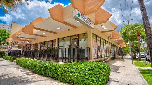 340 Sw 12 Ave, Miami, FL, 33130 | Card Image