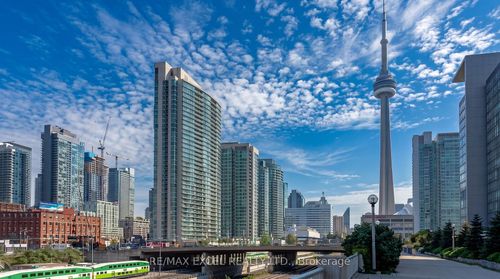 2310-397 Front Street W, Toronto, ON, M5V3S1 | Card Image