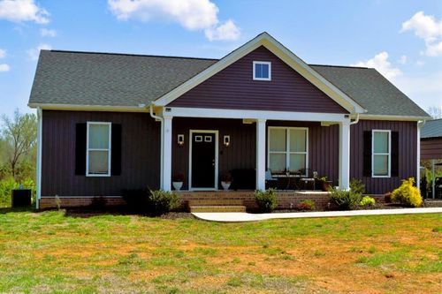 288 Moore Rd., Farmville, VA, 23901 | Card Image