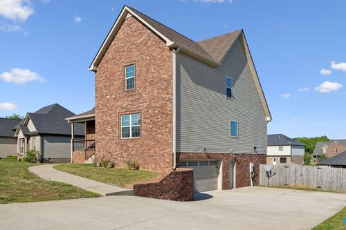 735 Lillian Grace Dr, Clarksville, TN, 37043-1498 | Card Image
