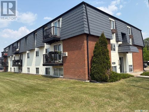 10-176 Acadia Crt, Saskatoon, SK, S7H4T7 | Card Image