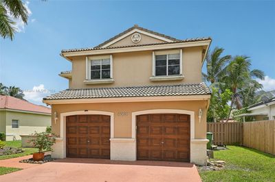 19102 Nw 23rd Ct, House other with 3 bedrooms, 2 bathrooms and null parking in Pembroke Pines FL | Image 1