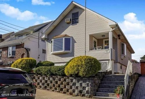 334 Neal Dow Ave, Staten Island, NY, 10314-3168 | Card Image