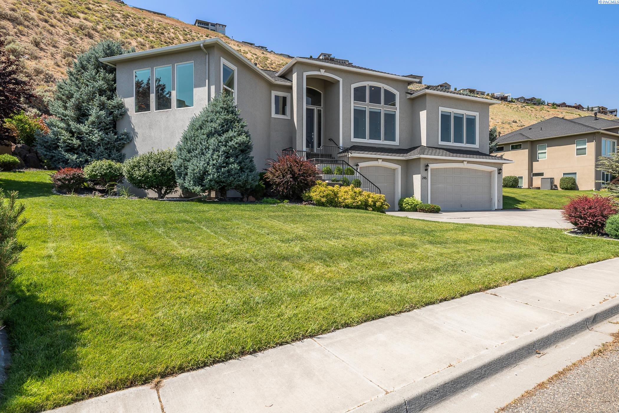 Meadow Hills Dr, Richland, WA 99352