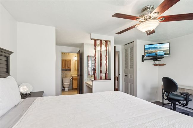 Spacious primary bedroom | Image 20