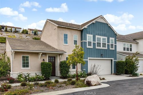 18728 Seville Way, Canyon Country, CA, 91387 | Card Image