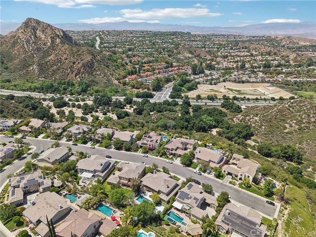 25422 Magnolia Ln, House other with 5 bedrooms, 5 bathrooms and 5 parking in Stevenson Ranch CA | Image 67