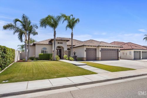 14513 Glover Ct, Bakersfield, CA, 93314-9041 | Card Image