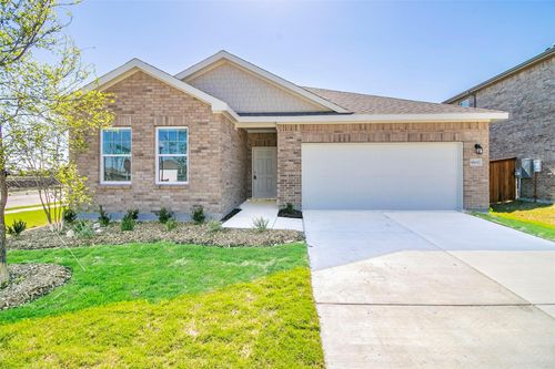 1802 Pueblo St, Forney, TX, 75126-3934 | Card Image