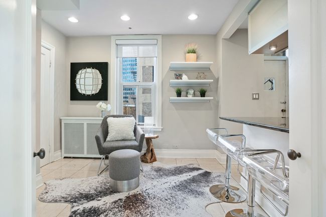 APT-4A - 3500 N Lake Shore Dr, Home with 2 bedrooms, 3 bathrooms and null parking in CHICAGO IL | Image 9