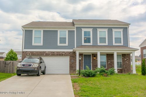 11207 Comfort Ct, Louisville, KY, 40229-5531 | Card Image