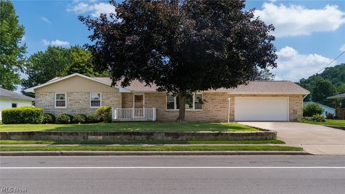 36 W 9th St, Dresden, OH, 43821-9734 | Card Image