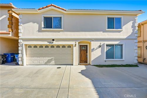 b-7006 Valmont St, Tujunga, CA, 91042-2407 | Card Image
