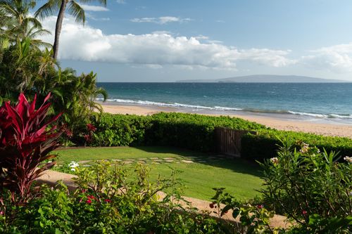 3002 S Kihei Rd, Kihei, HI, 96753-9604 | Card Image