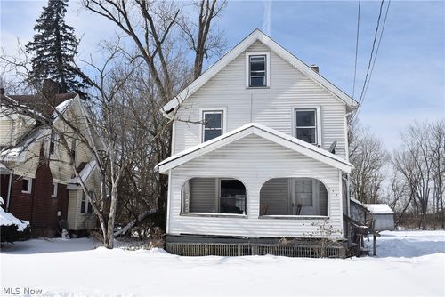 336 Parkman Rd Sw, Warren, OH, 44485-3640 | Card Image