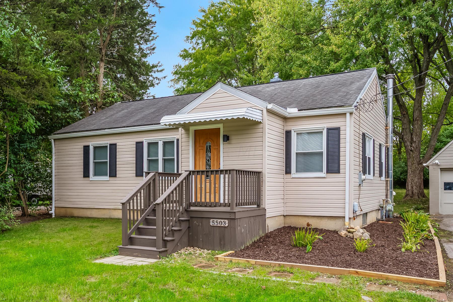 Linworth Rd, Columbus, OH 43235
