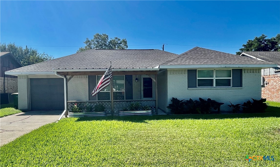 Flamingo Dr, Victoria, TX 77901