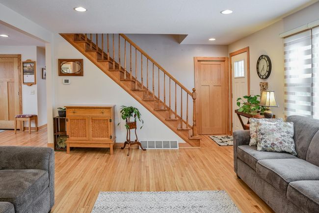 Open Staircase | Image 25