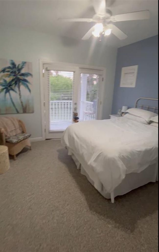 Upstairs Bedroom | Image 16