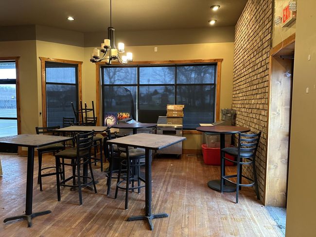 Front dining area | Image 15