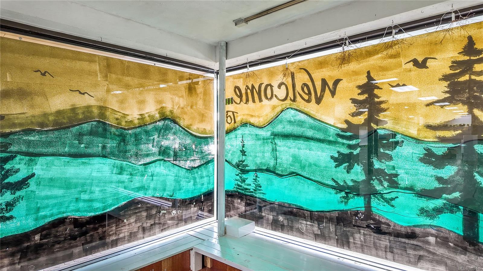 Commercial Sale in Courtenay 3
