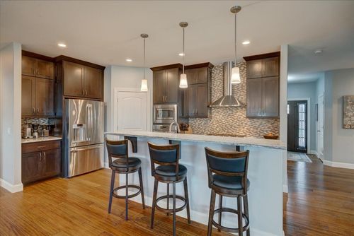 824 Richard Way, WAUNAKEE, WI, 53597-9293 | Card Image