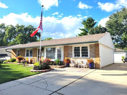 804 Oriole Dr, Streamwood, IL, 60107-2183 | Card Image