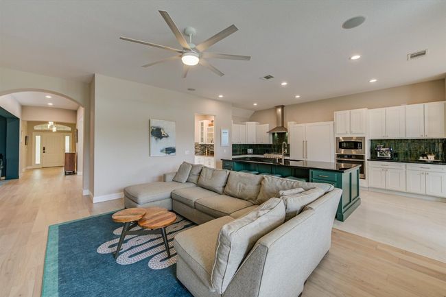 184 Open Sky Rd, House other with 4 bedrooms, 3 bathrooms and 4 parking in Austin TX | Image 6