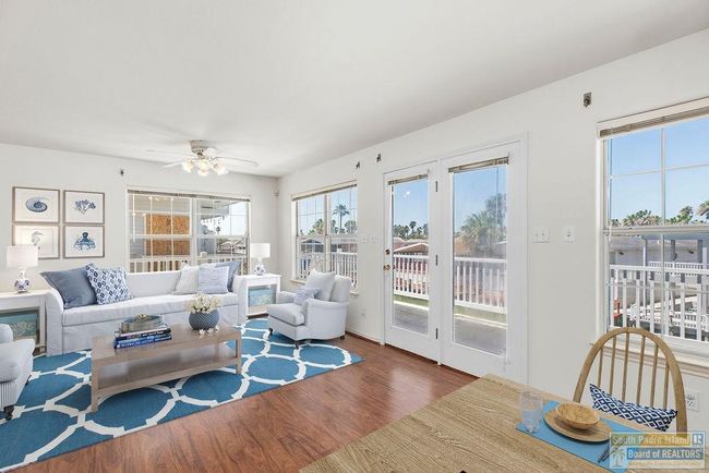 67 - 1067 E Scallop, House other with 3 bedrooms, 3 bathrooms and null parking in Port Isabel TX | Image 4