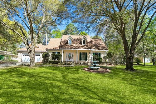 18 Point View Dr., Carriere, MS, 39426 | Card Image