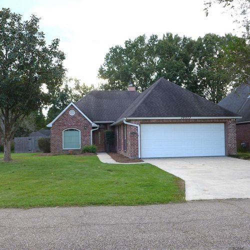 38073 Cove Ct, Prairieville, LA, 70769-4186 | Card Image