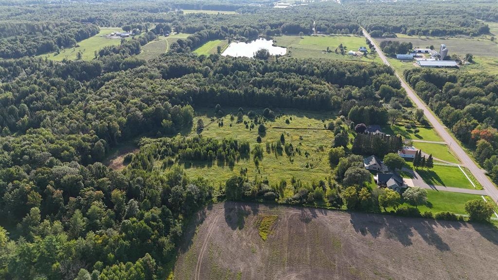 Land in Weston