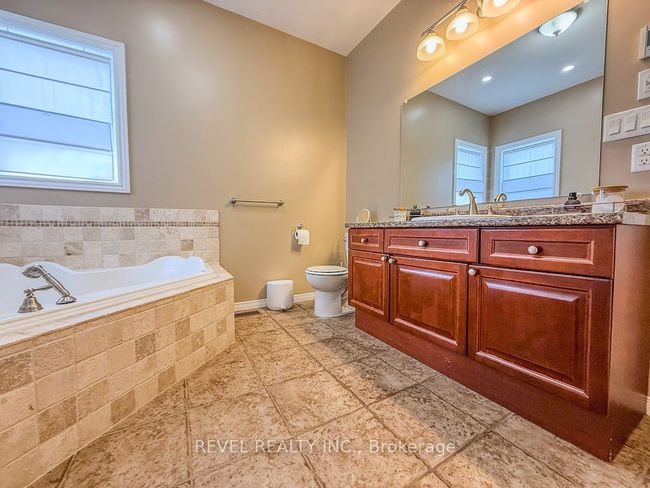 29 Majestic Dr, House other with 5 bedrooms, 3 bathrooms and 7 parking in Timmins ON | Image 19
