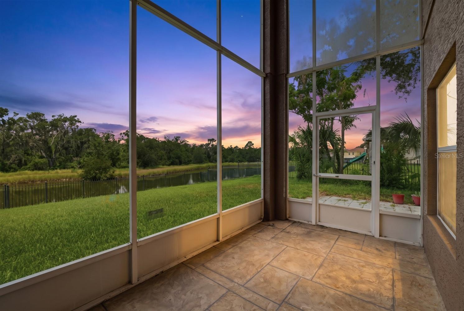 Residential in LITHIA 4