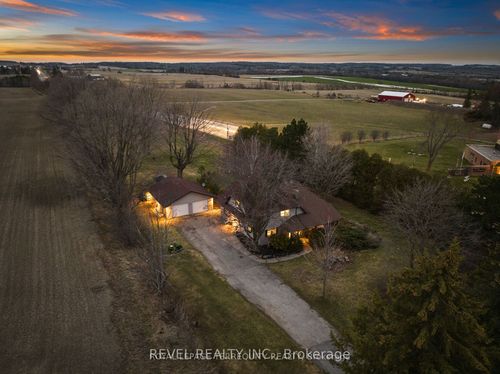 {{alt}} | Card Image