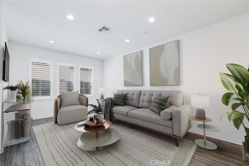 606 Whites Cyn, Silverado, CA, 92676 | Card Image