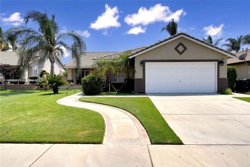 8844 Morgan Trail Ln, Jurupa Valley, CA, 92509-3267 | Card Image