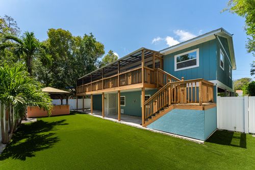 112 Peace Ave, Tavernier, FL, 33070-3012 | Card Image
