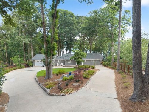 3661 Cameron Cir, Gainesville, GA, 30506-4273 | Card Image