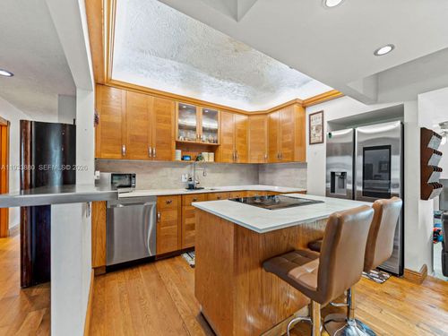 1866 Nw 8th Ter, Homestead, FL, 33030-4054 | Card Image