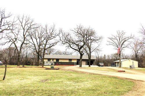 31127 Levi Path, Lake City, MN, 55041-3250 | Card Image