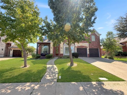 2715 Magellan Ln, Grand Prairie, TX, 75054-5524 | Card Image