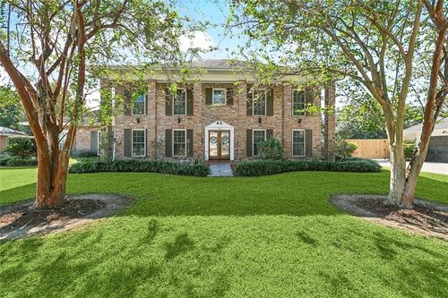 776 Fairfield Ave, Gretna, LA, 70056-7626 | Card Image